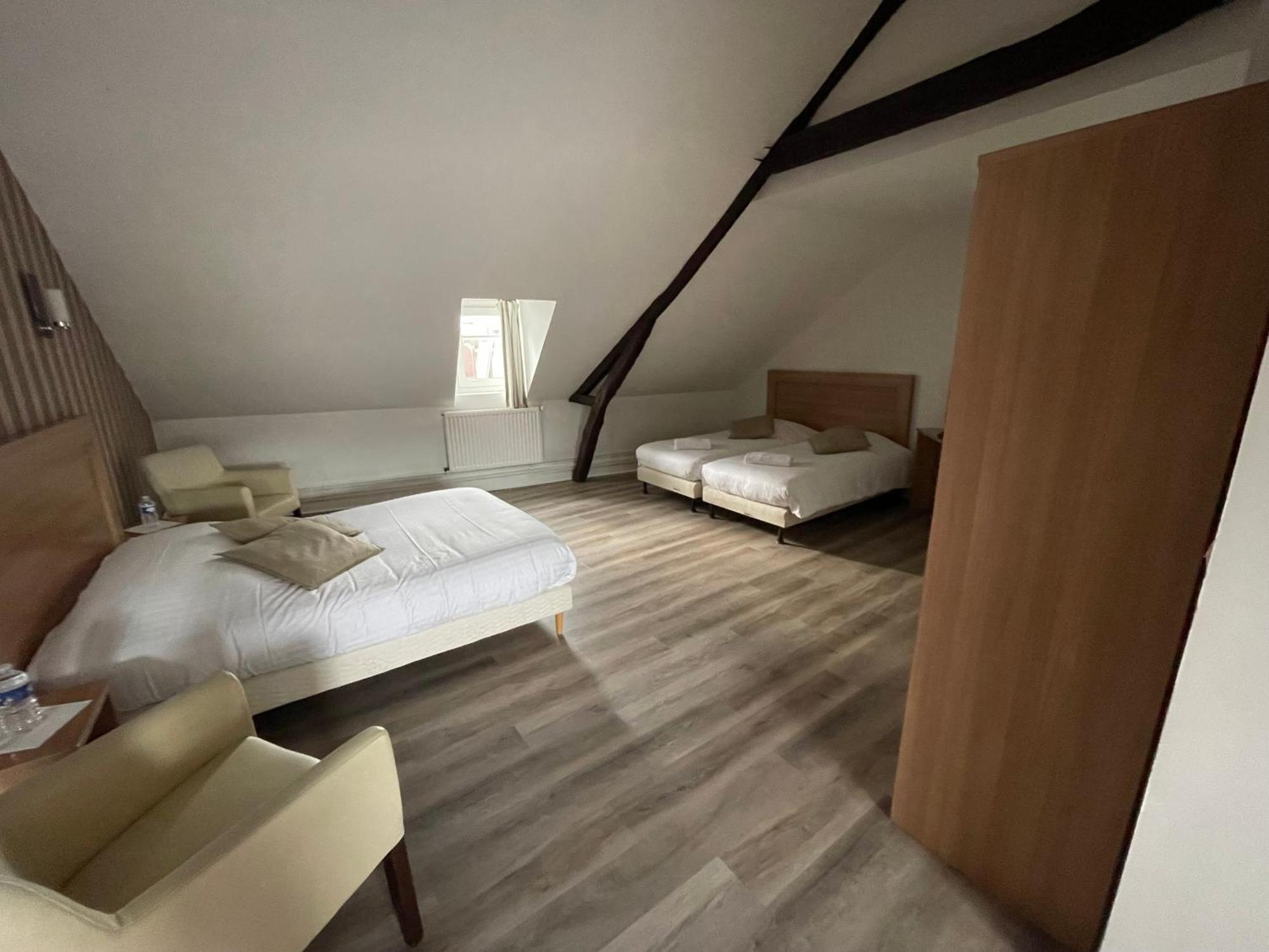 Hotel Du Commerce Фекам Экстерьер фото