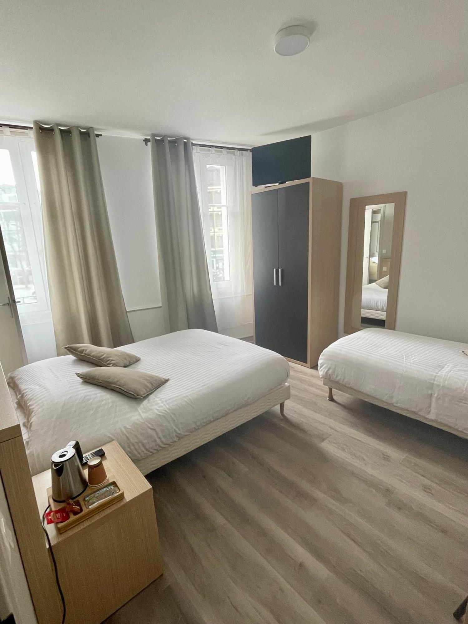 Hotel Du Commerce Фекам Экстерьер фото