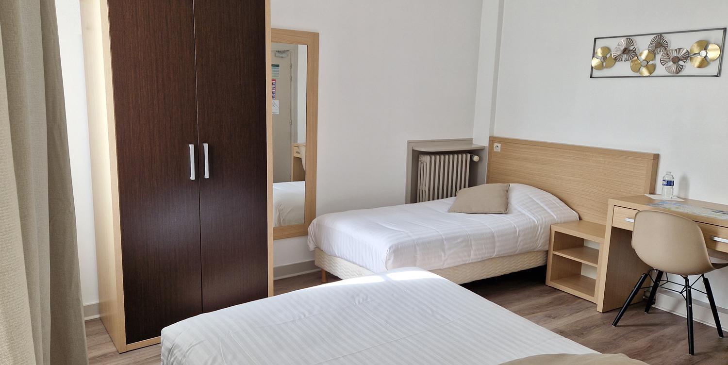 Hotel Du Commerce Фекам Экстерьер фото